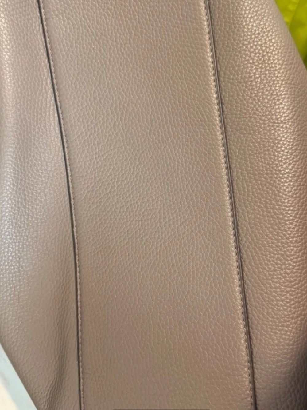 Taupe banana republic leather tote - Picture 5 of 8